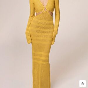 Elegant Mustard Knit Maxi Dress